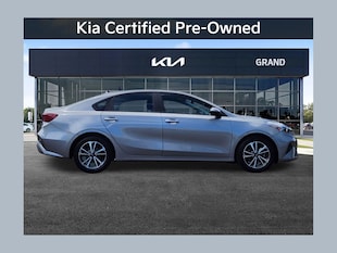 2023 Kia Forte LXS Sedan