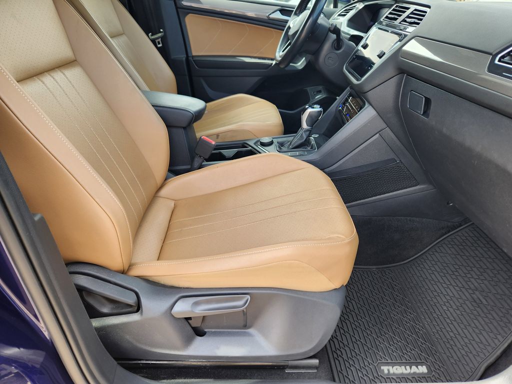 2022 Volkswagen Tiguan SE - Photo 16