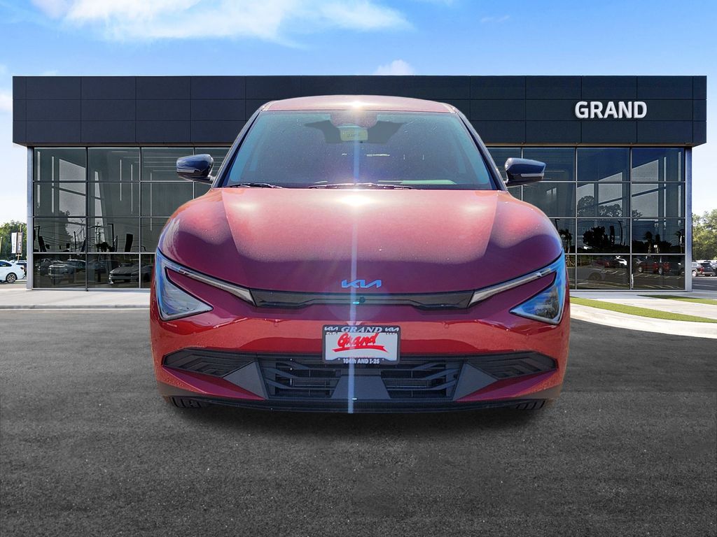 2025 Kia EV6 Light photo 3