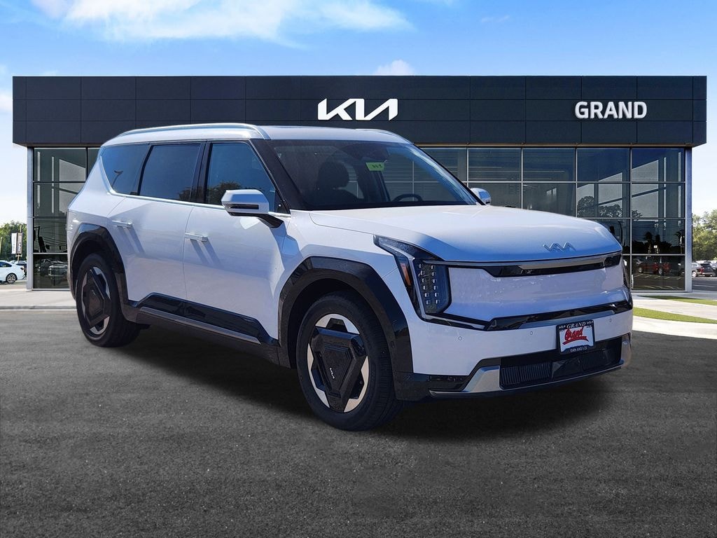 New 2026 Kia EV9 Land SUV