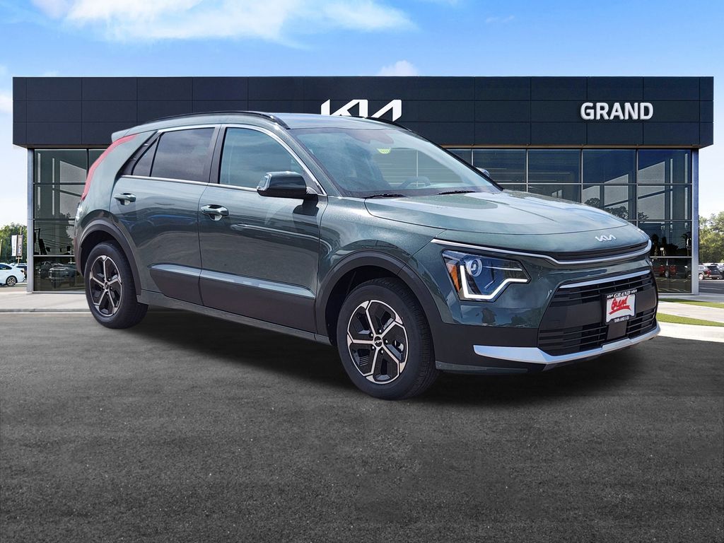 2025 Kia Niro EX photo 2