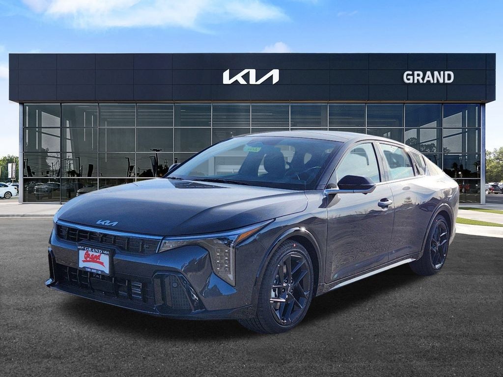New 2025 Kia K4 GT-Line Turbo Sedan