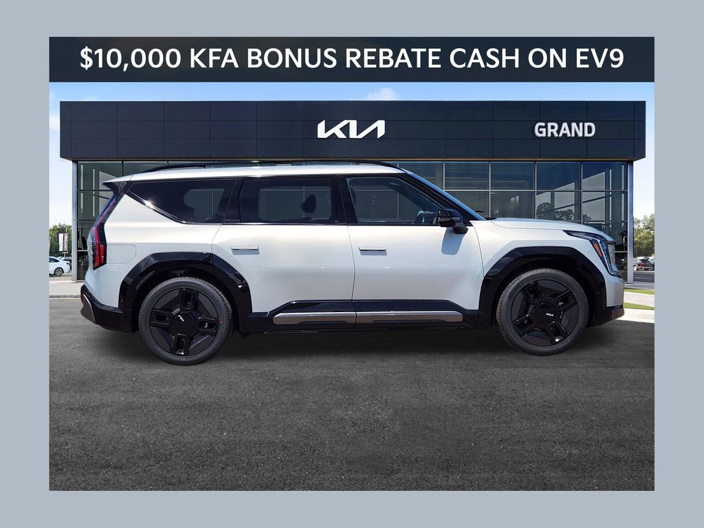 2026 Kia EV9 GT-Line AWD's photo