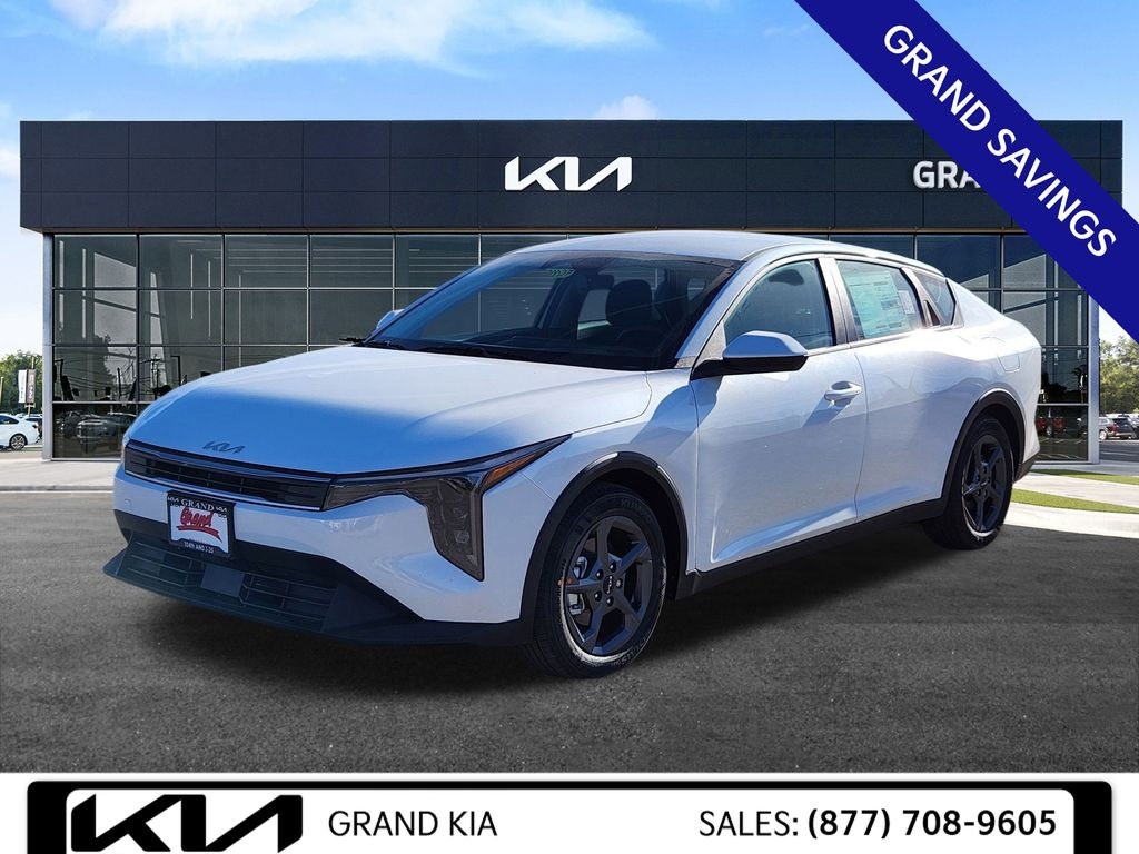 New 2026 Kia K4 LXS Sedan
