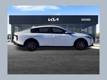 2026 Kia K4 LXS Sedan