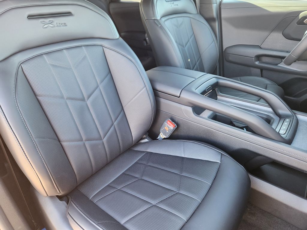 2027 Kia Telluride X-Line SX - Photo 14