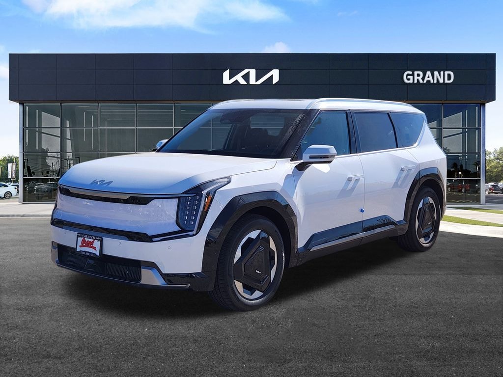New 2026 Kia EV9 Land SUV
