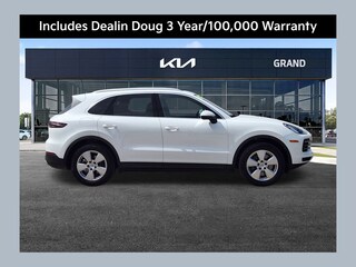 2023 Porsche Cayenne Platinum Edition SUV