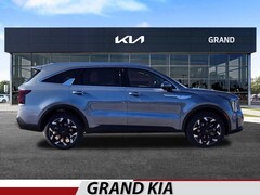 2025 Kia Sorento EX SUV