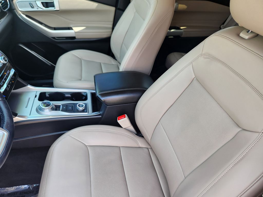 2022 Ford Explorer Limited - Photo 8