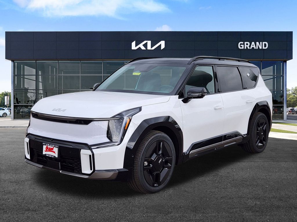 2026 Kia EV9 GT-Line photo 3