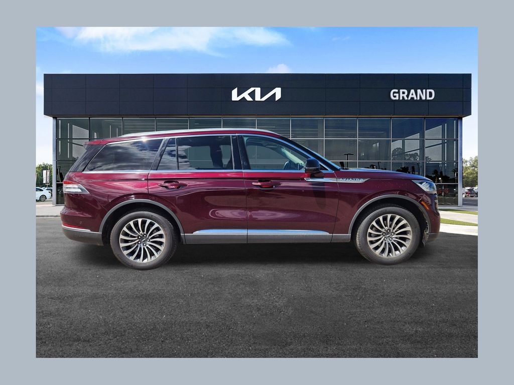 2022 Lincoln Aviator Reserve AWD's photo