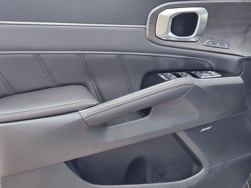 2026 Kia Sorento X-Line SX Prestige - Photo 6