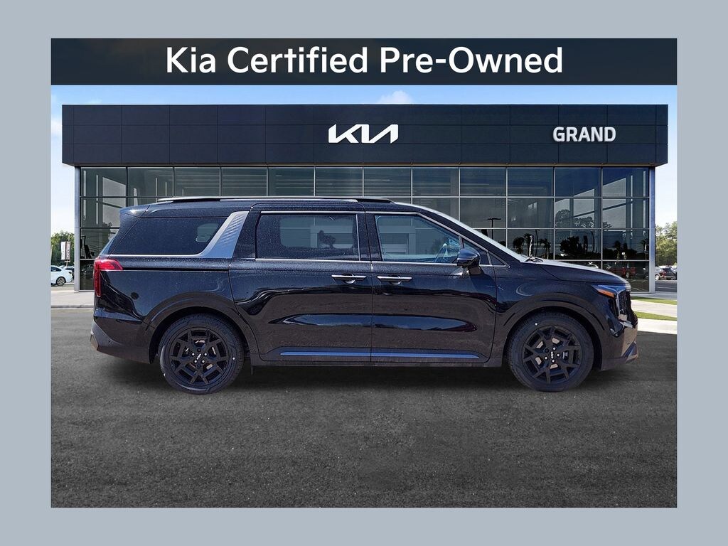 Certified 2025 Kia Carnival SX Minivan/Van