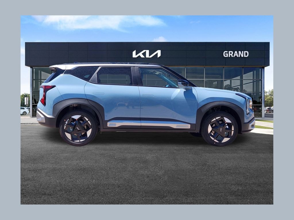 New 2027 Kia Seltos S SUV