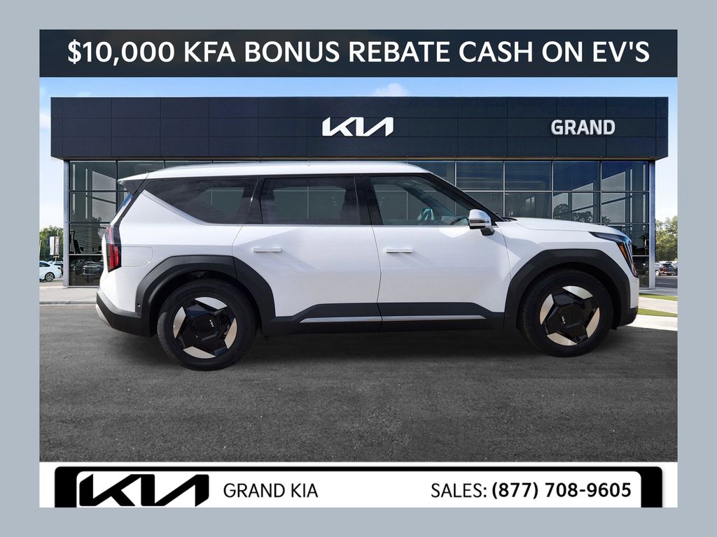 2026 Kia EV9 Wind's photo