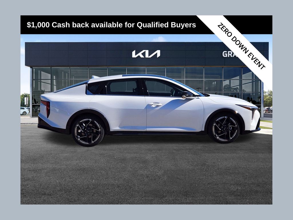 2025 Kia K4 GT-Line