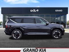 2026 Kia EV9 Land SUV