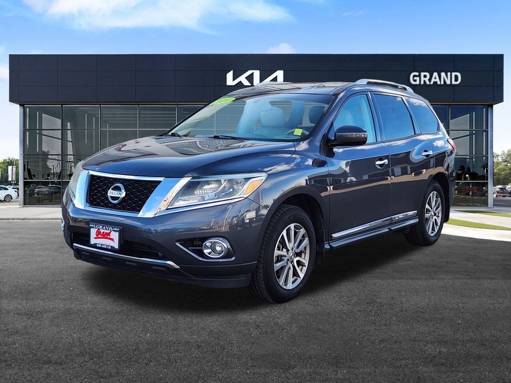 Used 2014 Nissan Pathfinder SL SUV