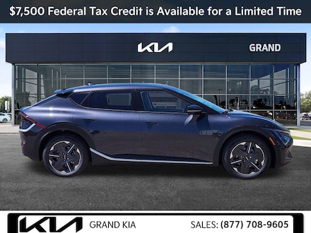 2025 Kia EV6 Light SUV