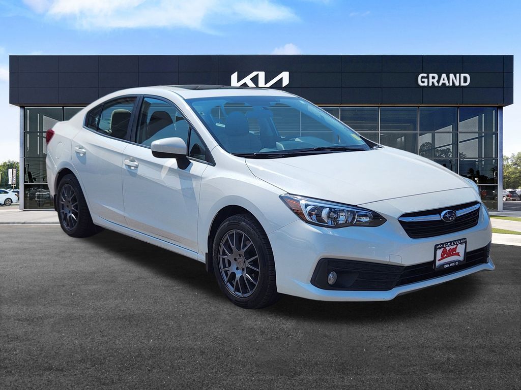2020 Subaru Impreza Premium photo 2