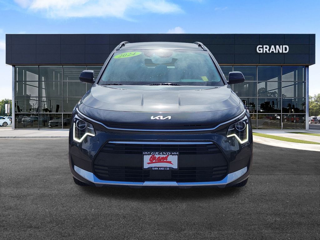 2024 Kia Niro EX photo 3