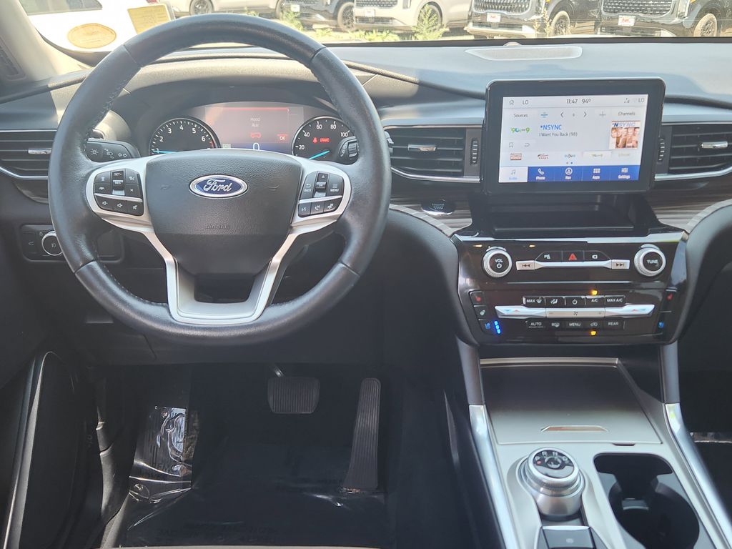 2022 Ford Explorer Limited - Photo 12