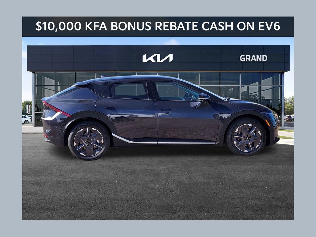New 2025 Kia EV6 Light SUV
