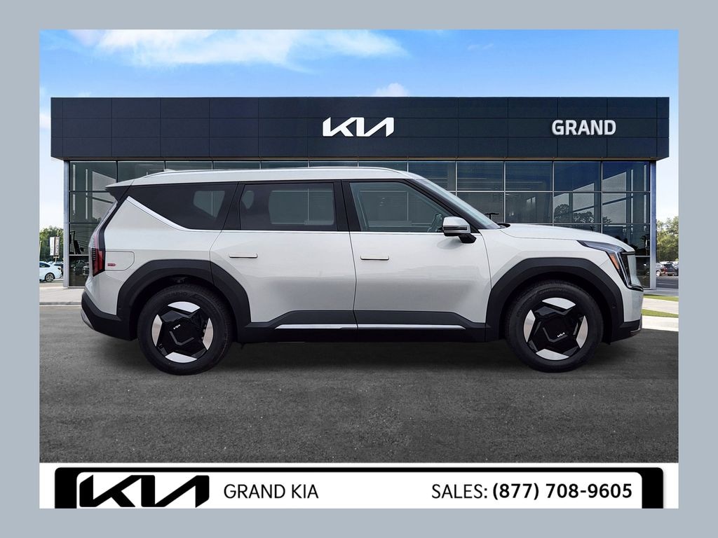 New 2026 Kia EV9 Wind SUV