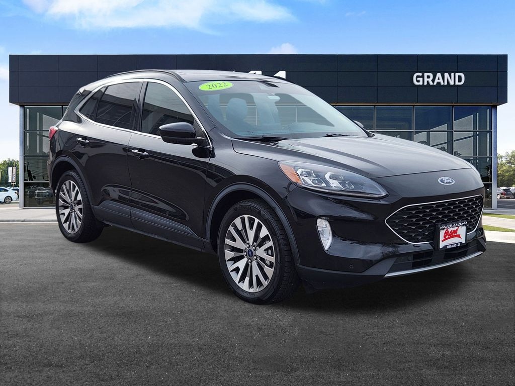 Certified 2022 Ford Escape Titanium Hybrid SUV