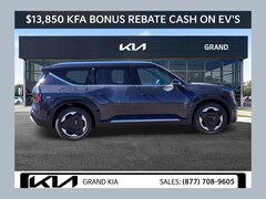 2026 Kia EV9 Land SUV