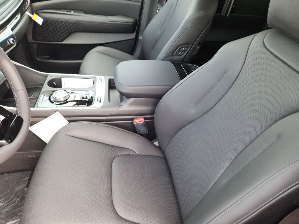 2025 Kia Carnival SX Prestige - Photo 12