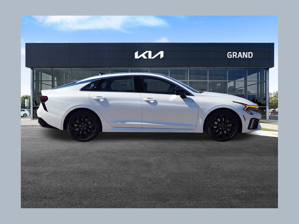 2027 Kia K5