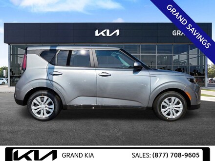 2025 Kia Soul LX Hatchback