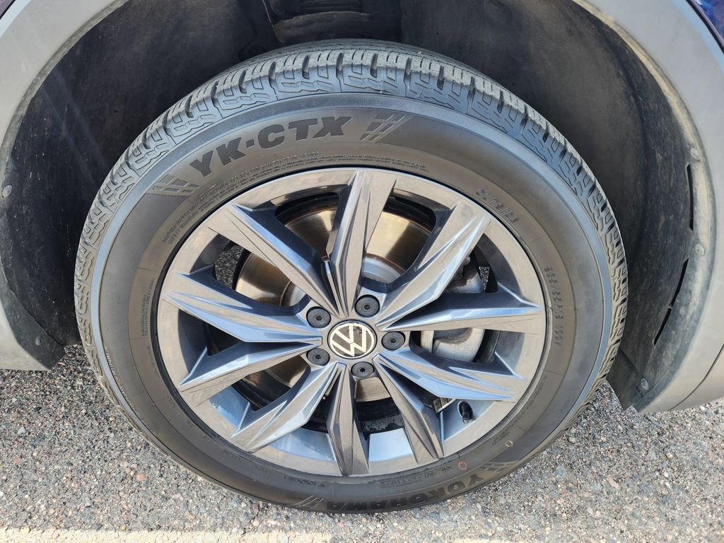 2022 Volkswagen Tiguan SE - Photo 20