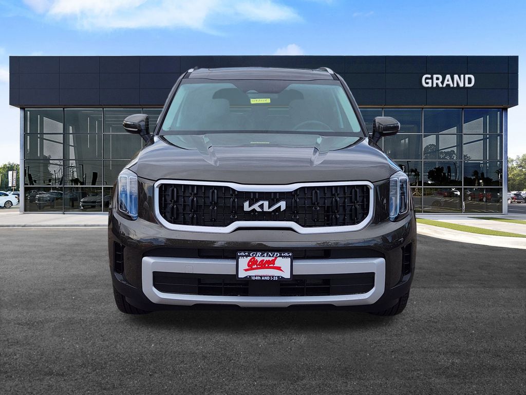 2025 Kia Telluride EX photo 3