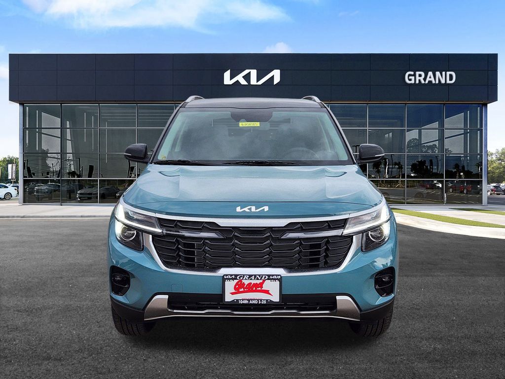 2026 Kia Seltos S photo 3