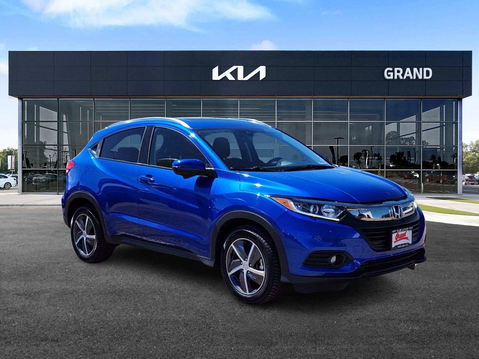 Used 2022 Honda HR-V EX-L with VIN 3CZRU6H79NM728270 for sale in Thornton, CO