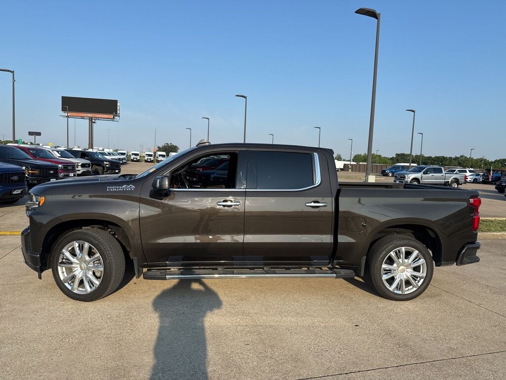 Used 2021 Chevrolet Silverado 1500 High Country Truck Crew Cab