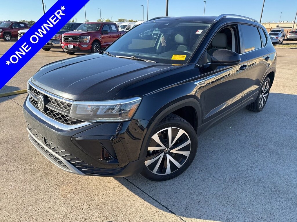 Used 2024 Volkswagen Taos 1.5T SE SUV