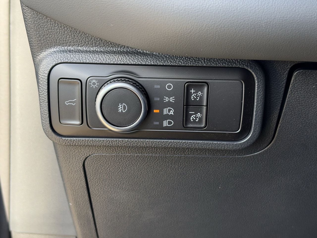 2026 Ford Explorer Active - Photo 21