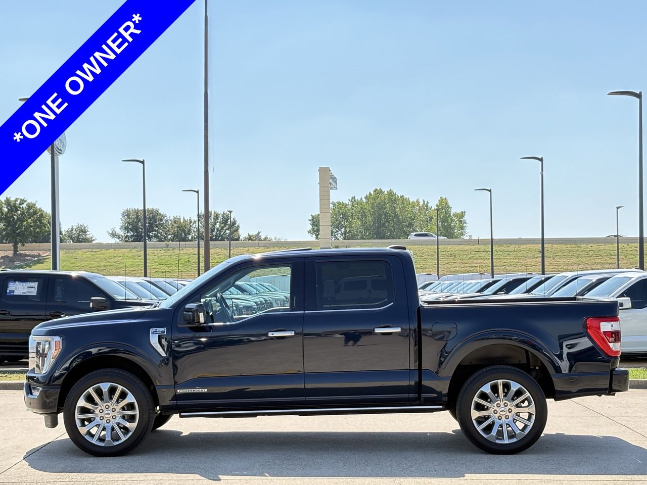 2023 Ford F-150 Limited photo 2