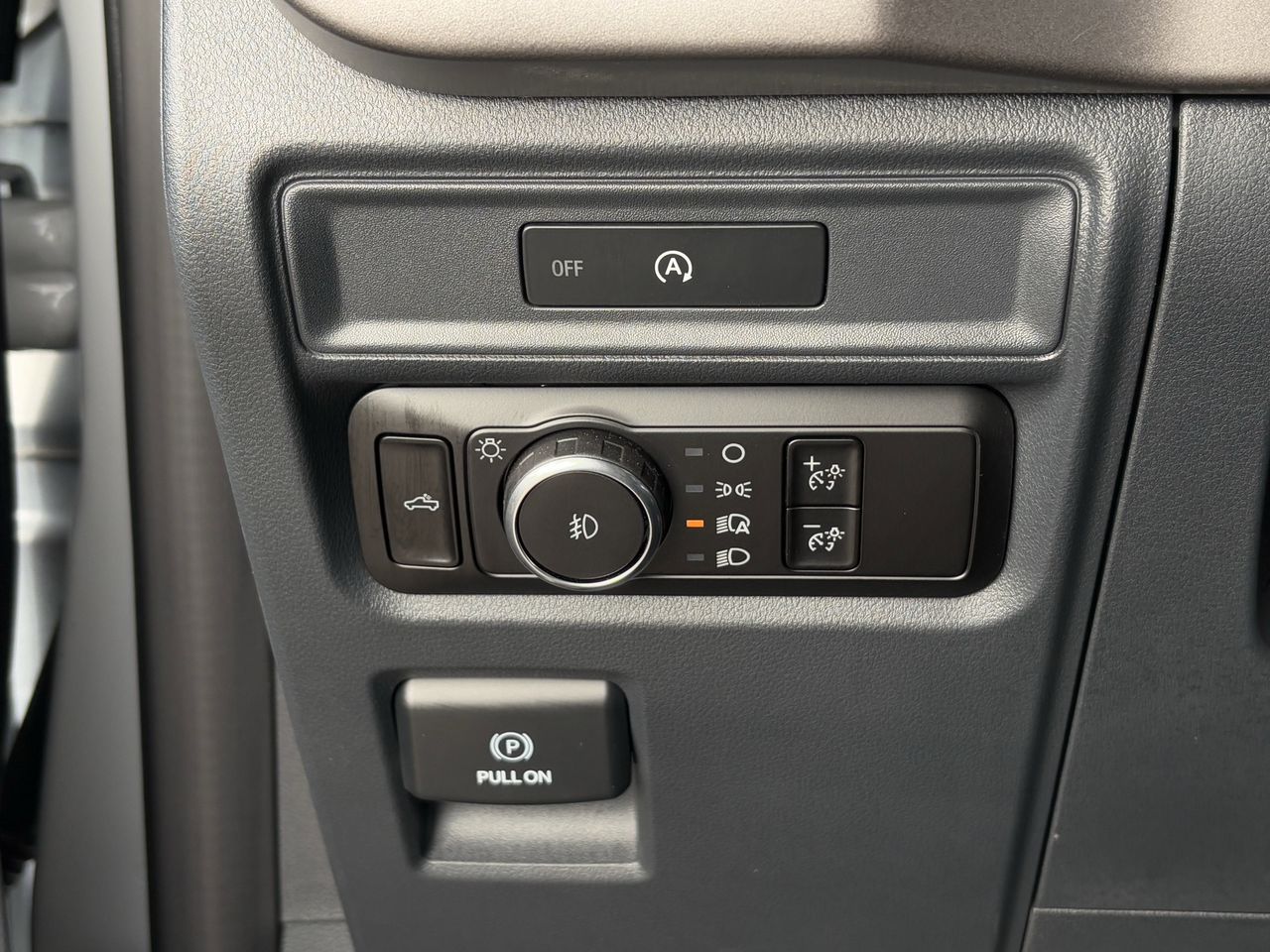 2025 Ford F-150 XL - Photo 24