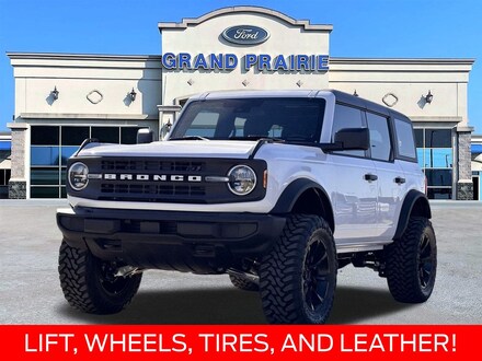 2025 Ford Bronco Base SUV