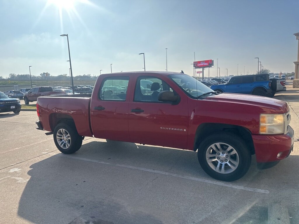 Used 2007 Chevrolet Silverado 1500 LT Truck Crew Cab