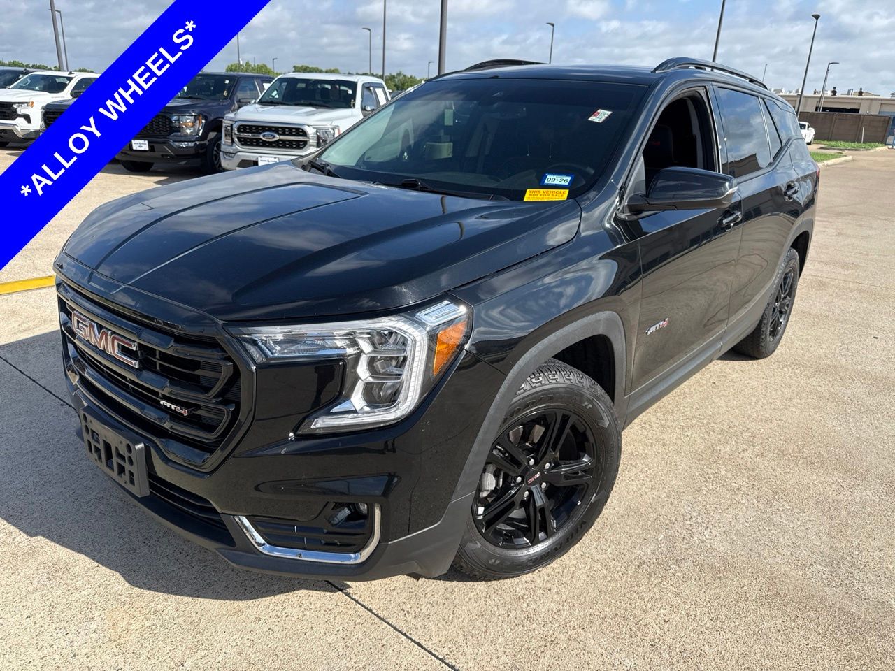 2023 GMC Terrain AT4 AWD's photo