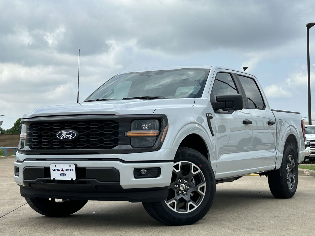 2025 Ford F-150 STX photo 2