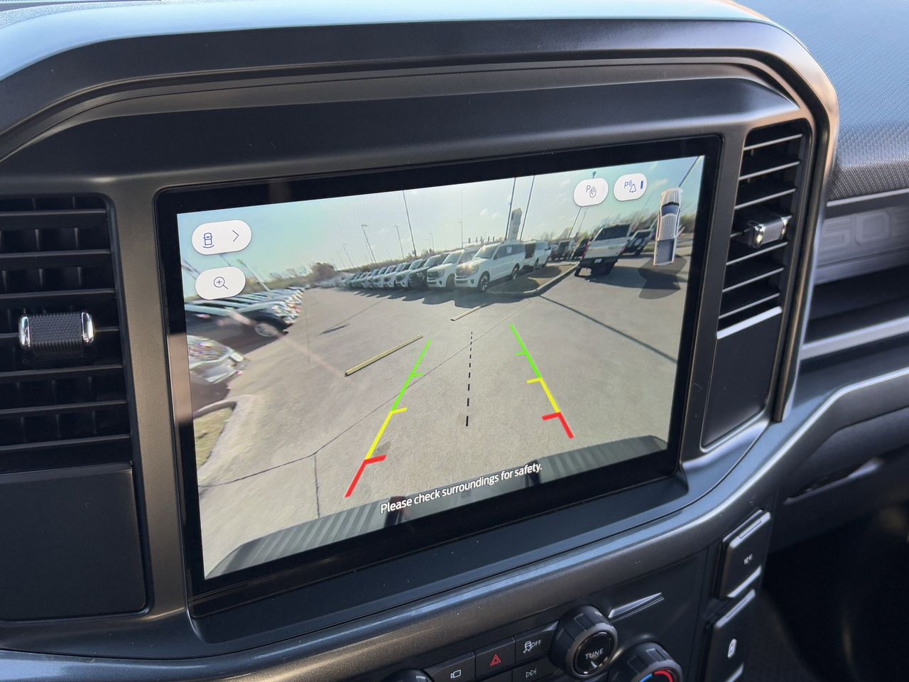 2025 Ford F-150 STX - Photo 18