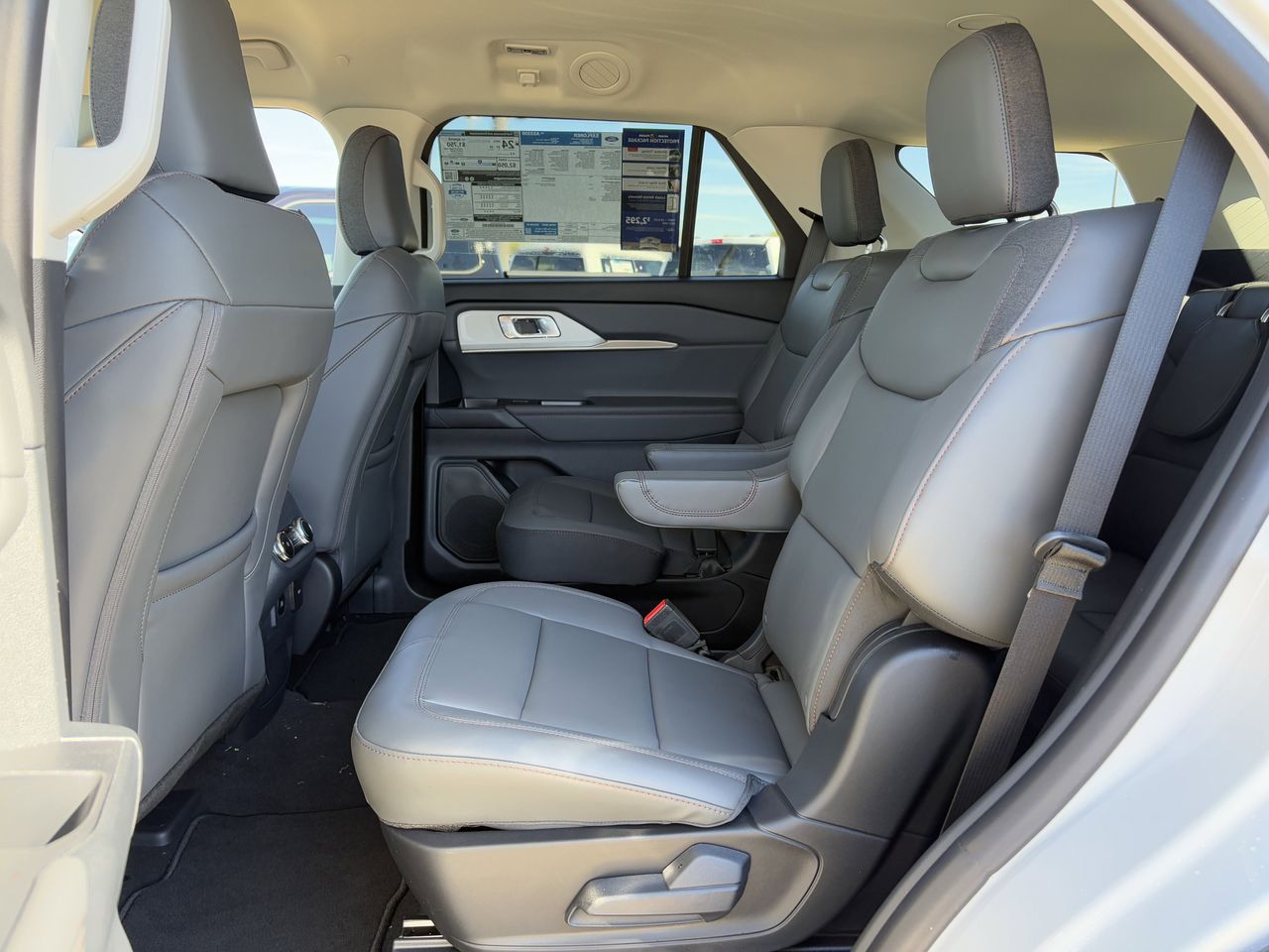 2026 Ford Explorer Active - Photo 26