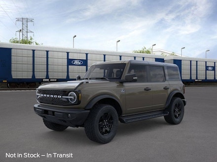 2025 Ford Bronco Outer Banks SUV